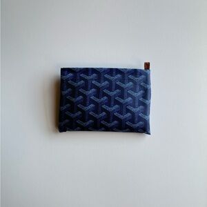 Large geometric print reusable nylon shopping tote bag in BLUE